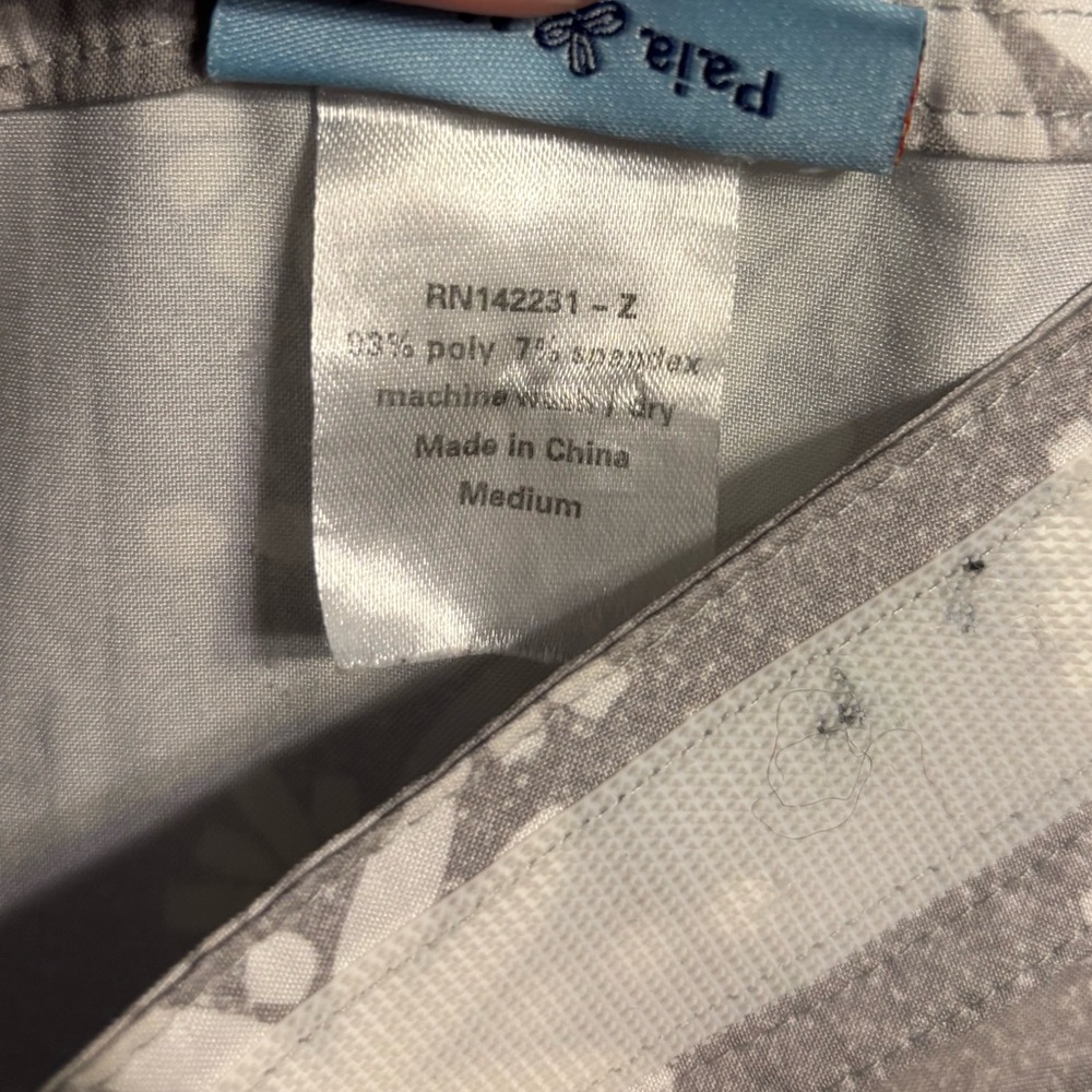 Rip Skirt Hawaii Gray White Pattern Skirt Medium - Picture 5 of 6